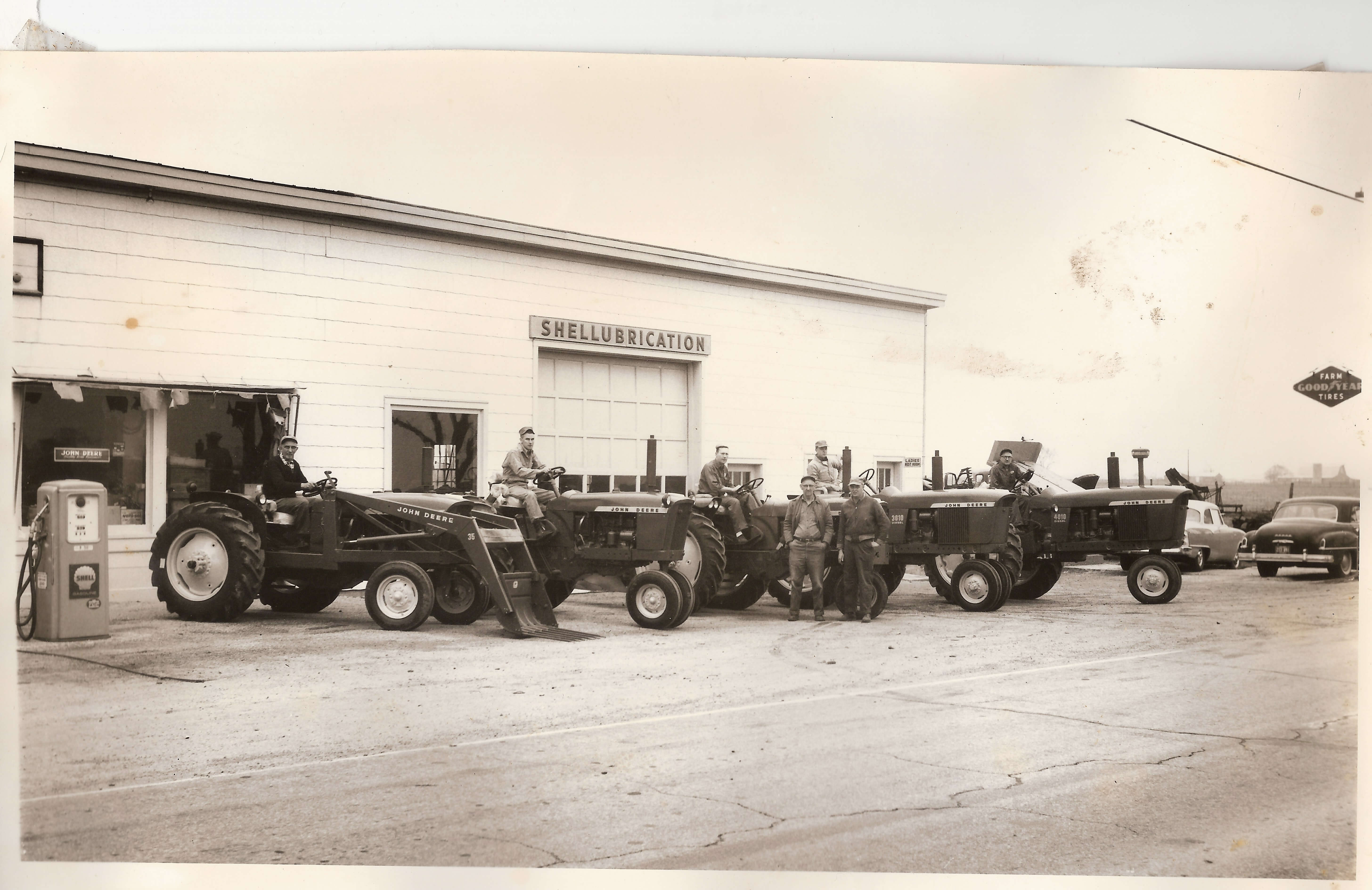 Vintage John Deere Tractors